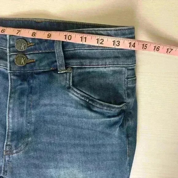 Kut From The Kloth Kelsey High Rise Flare Jean - Picture 10 of 14